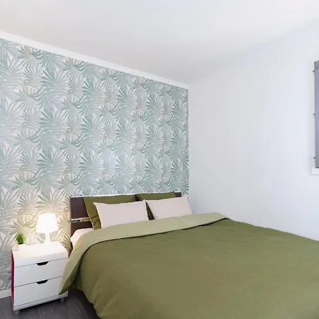Le Cosy : Terrasse • Parking • Piscine • Clim Apartment Grasse Exterior photo